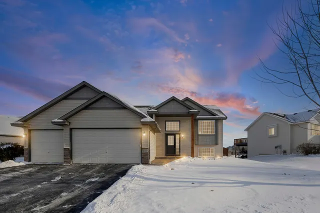 $385,000 | 20467 Gordon Lane, Big Lake, MN 55309