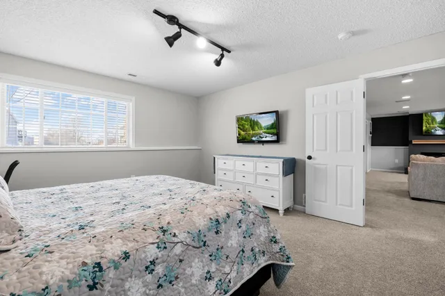 $385,000 | 20467 Gordon Lane, Big Lake, MN 55309