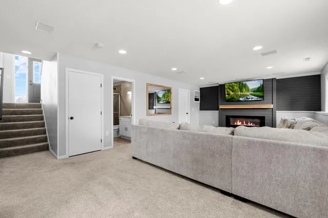 $385,000 | 20467 Gordon Lane, Big Lake, MN 55309