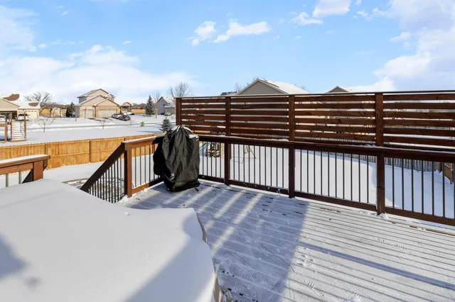 $385,000 | 20467 Gordon Lane, Big Lake, MN 55309