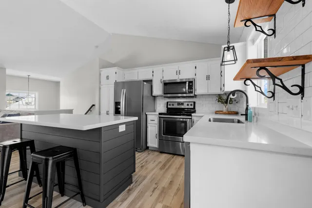 $385,000 | 20467 Gordon Lane, Big Lake, MN 55309