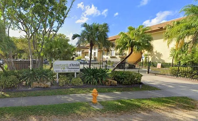 $260,000 | 8550 Southwest 109th Avenue, Unit 5110, Miami, FL 33173