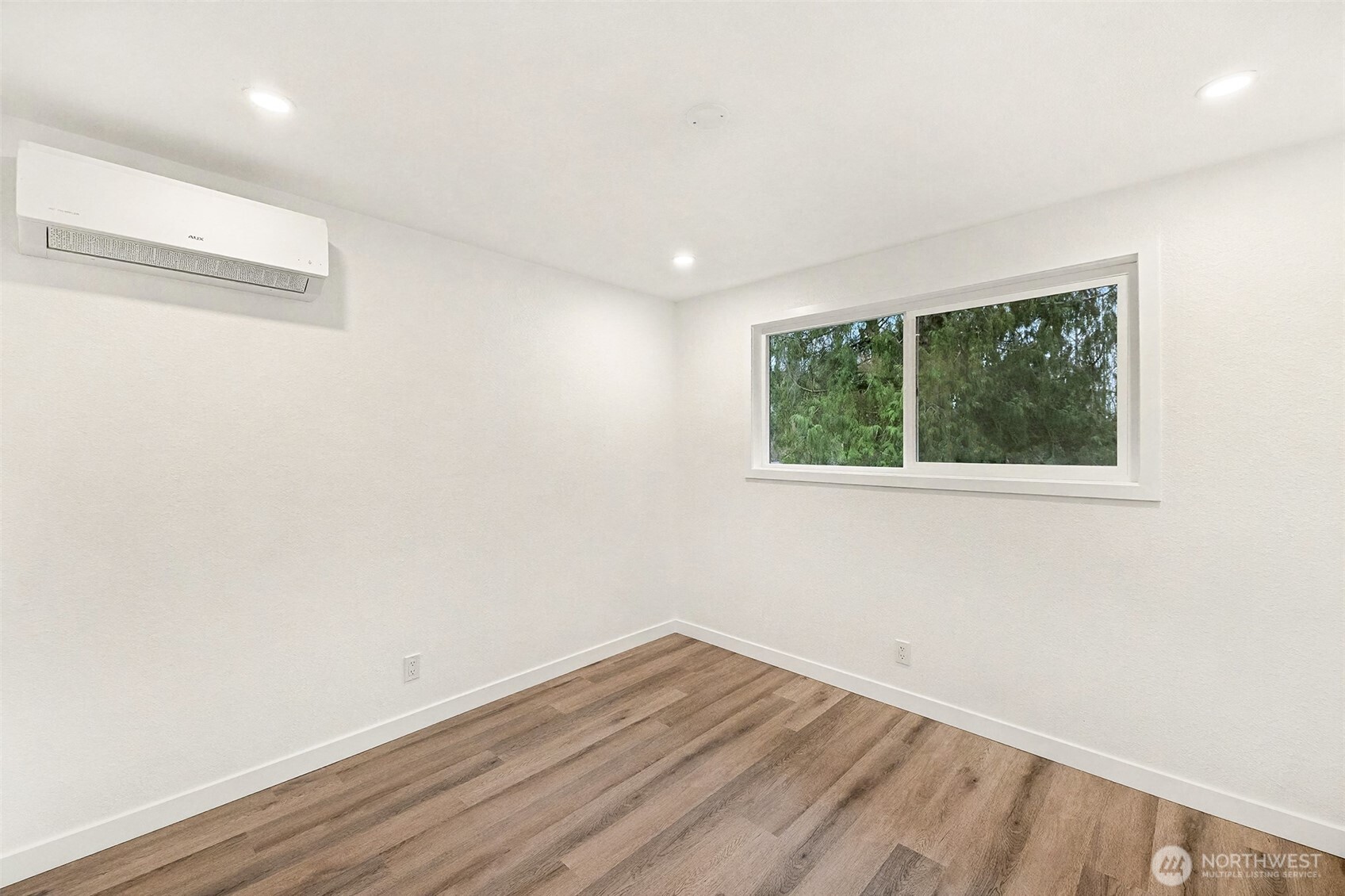 27831 Southeast 196th Place Maple Valley, WA 98038 - Photo 16 of 22