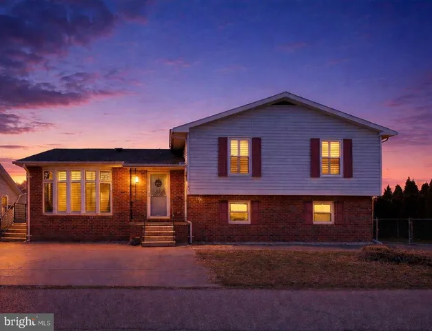 $575,000 | 55 River Road, Elkton, MD 21921