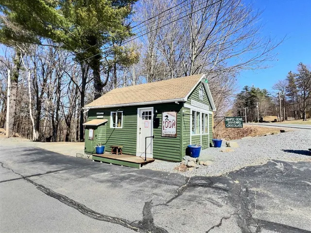 $597,000 | 1387 New Hampshire Rte 103, Newbury, NH 03255