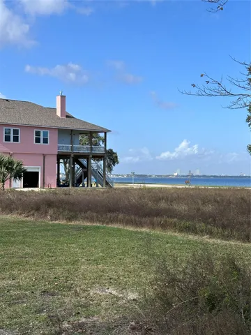 a view of house with outdoor space