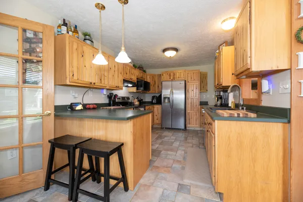 $278,000 | 59134 White Wood Drive, Mattawan, MI 49071