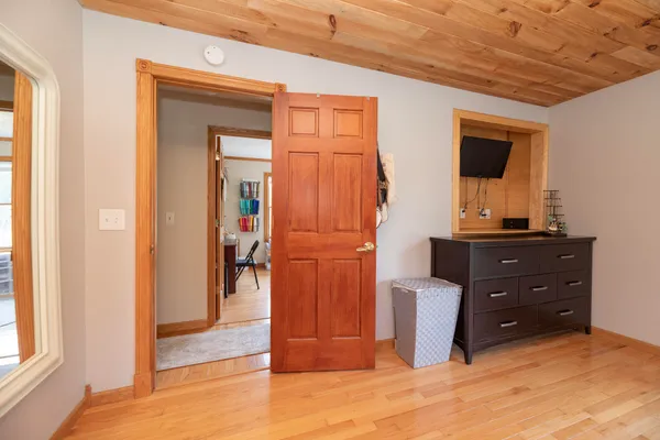 $278,000 | 59134 White Wood Drive, Mattawan, MI 49071