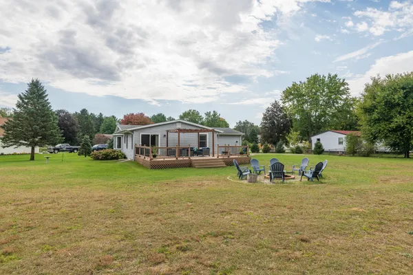 $278,000 | 59134 White Wood Drive, Mattawan, MI 49071