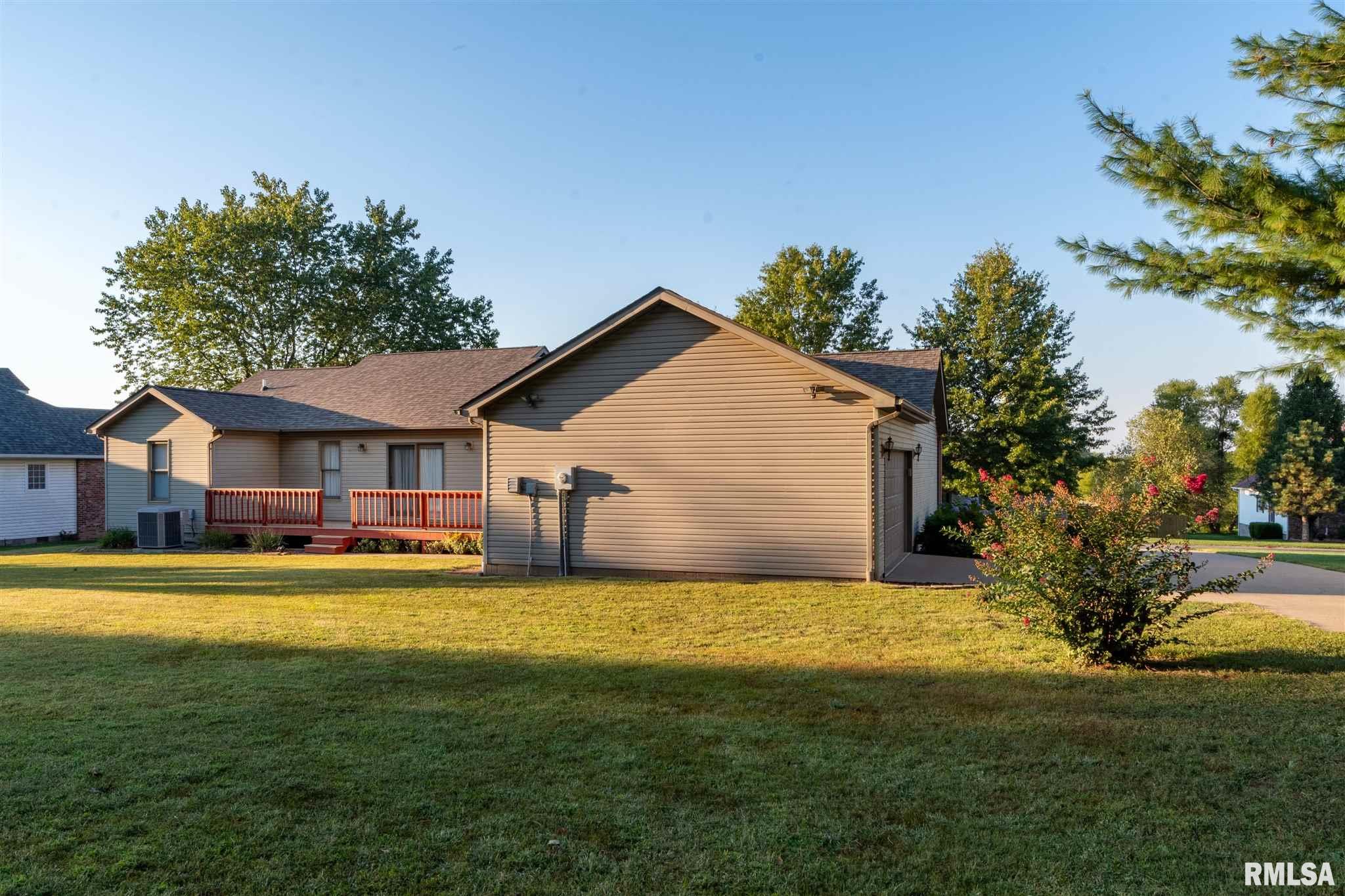 2701 Hickory Lane Marion, IL 62959 - Photo 22 of 35