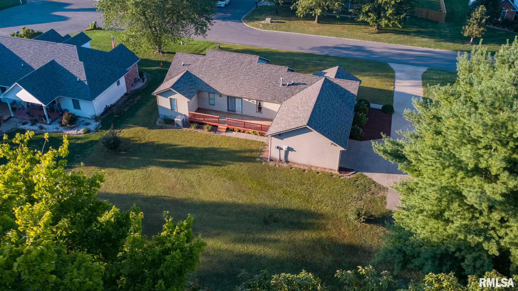 2701 Hickory Lane Marion, IL 62959 - Photo 29 of 35