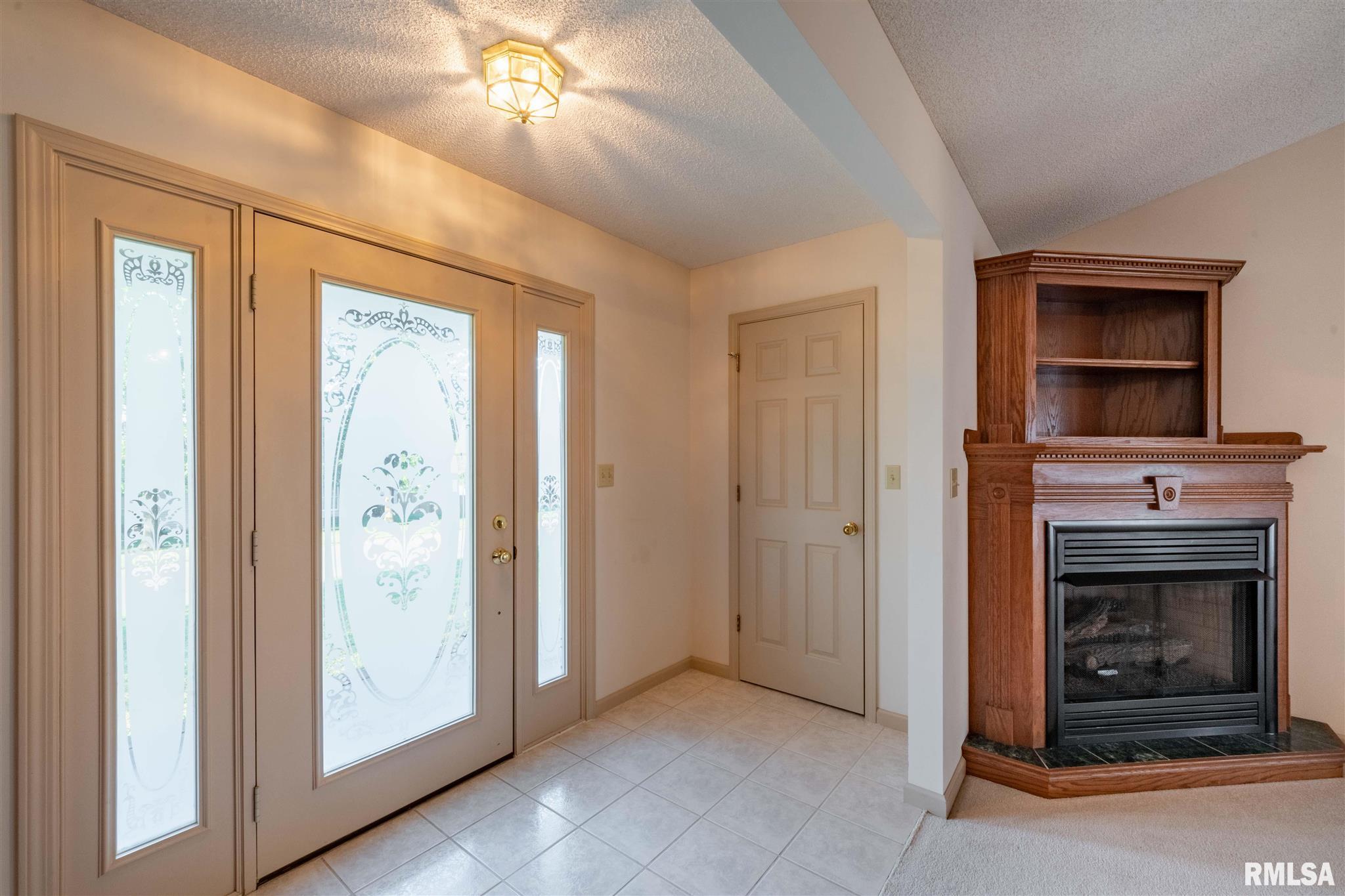 2701 Hickory Lane Marion, IL 62959 - Photo 5 of 35