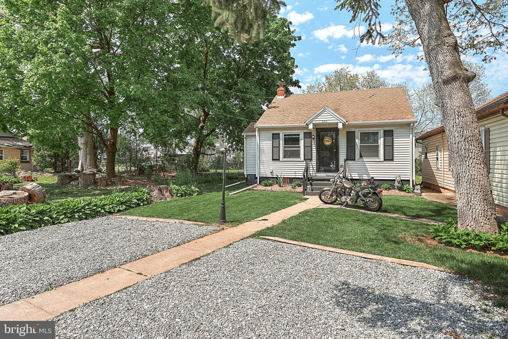 3311 Alta Vista Road Dover, PA 17315 - Photo 4 of 26 Gallery Image 4
