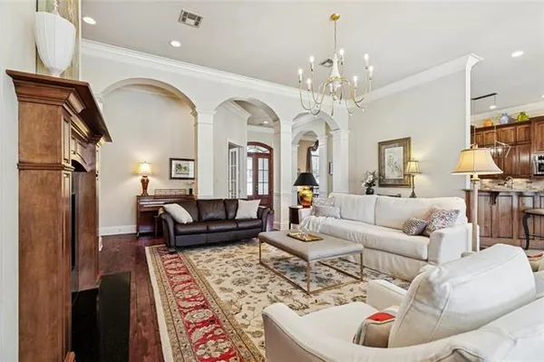 $1,100,000 | 518 Northwoods Drive, Abita Springs, LA 70420