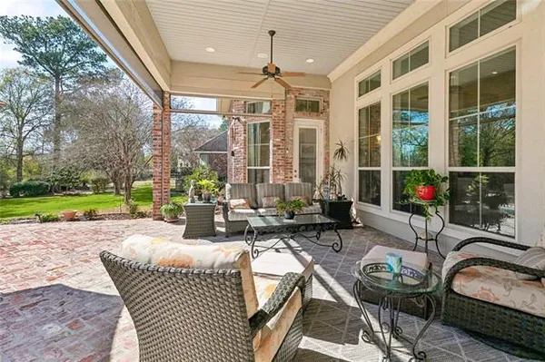 $1,100,000 | 518 Northwoods Drive, Abita Springs, LA 70420