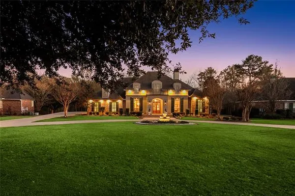 $1,100,000 | 518 Northwoods Drive, Abita Springs, LA 70420