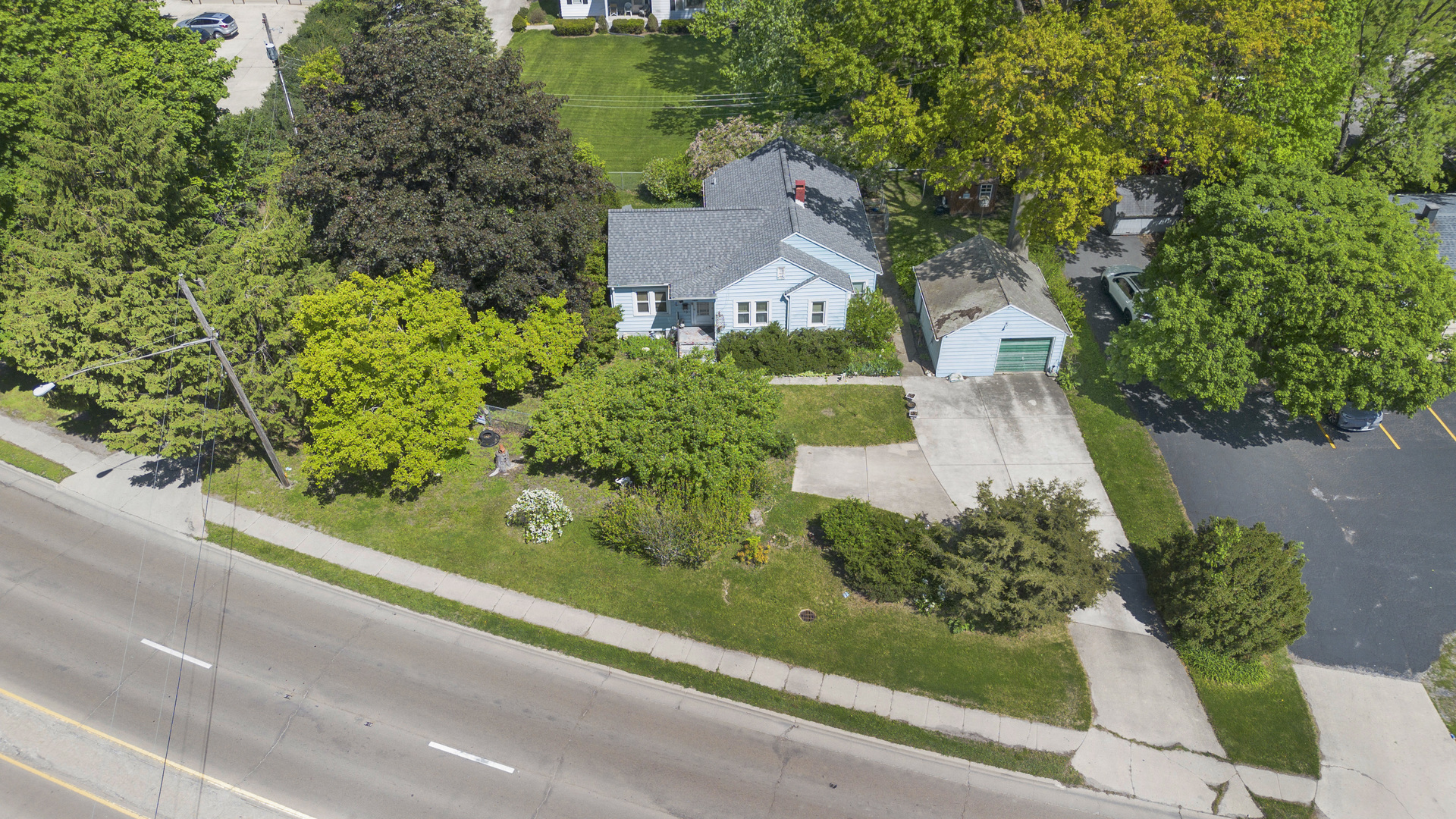 1968 Columbus Street Ottawa, IL 61350 - Photo 2 of 27