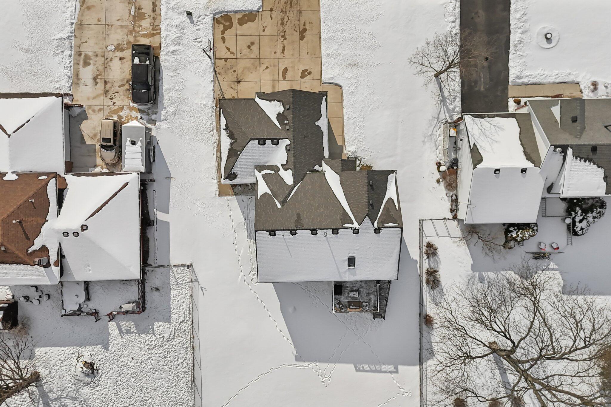 2235 Coldspring Road Crown Point, IN 46307 - Photo 47 of 49 2048x1365