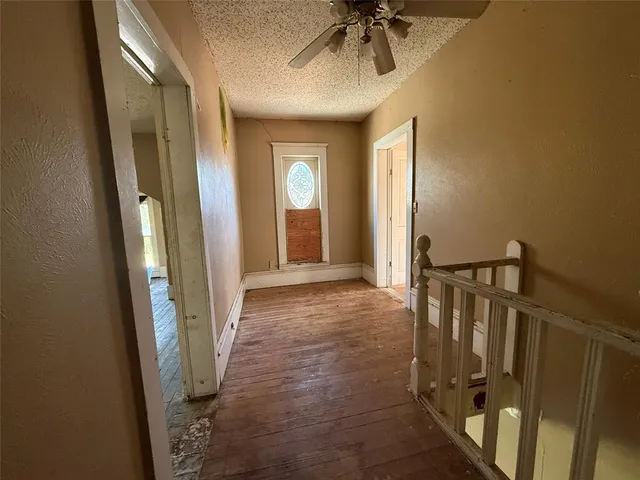 $205,000 | 125 North Washington Street, Farmersville, TX 75442