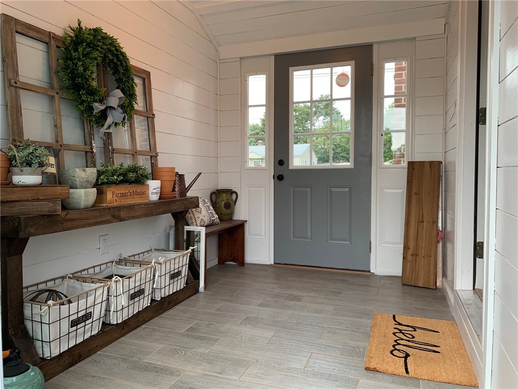 112 Partition Street Warwick, RI 02888 - Photo 8 of 13