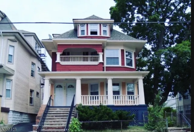 $1,600 | 918 South 17th Street, Newark, NJ 07108