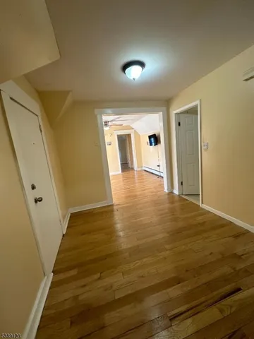 $1,600 | 918 South 17th Street, Newark, NJ 07108