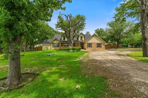 $450,000 | 3703 Northwest County Road 0016, Corsicana, TX 75110