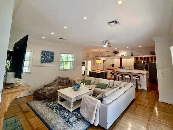 $18,000 | 302 Northwest 11th Street, Delray Beach, FL 33444