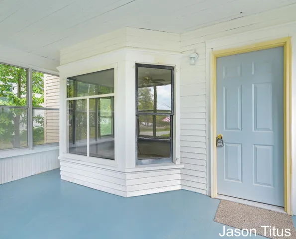 $199,900 | 814 Main Street, Nashville, MI 49073