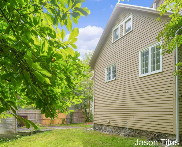 $199,900 | 814 Main Street, Nashville, MI 49073