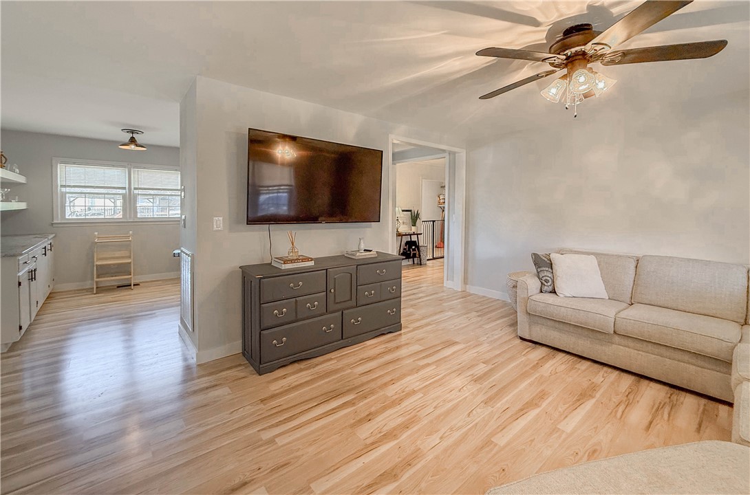 417 Springdale Avenue Liberty, SC 29657 - Photo 8 of 48