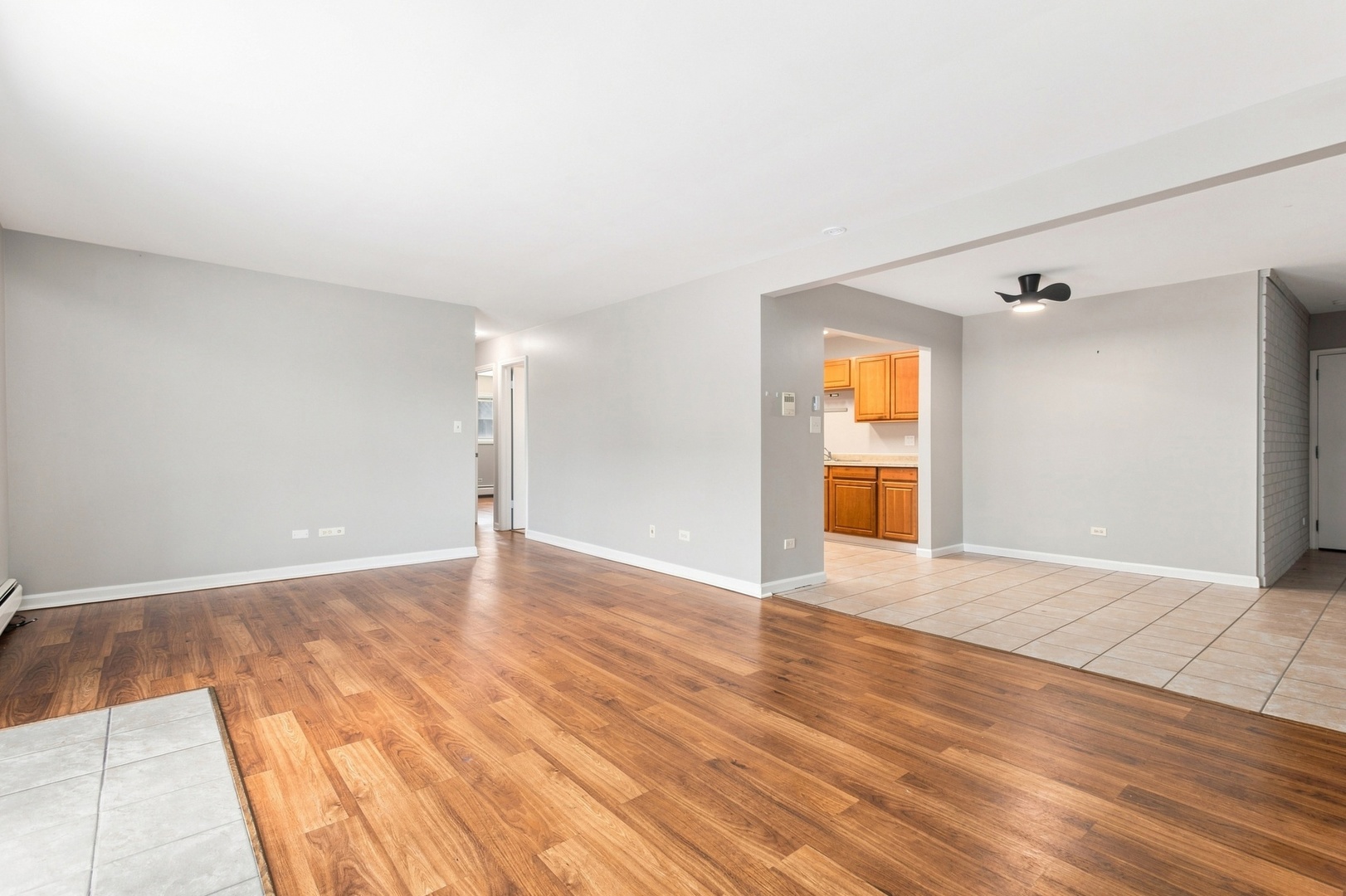148 East Bailey Road, Unit L Naperville, IL 60565 - Photo 3 of 20 Gallery Image 3
