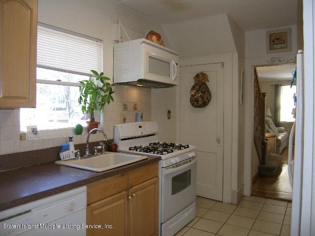254 Manor Road Staten Island, NY 10314 - Photo 7 of 18 fullsizeoutput_1041