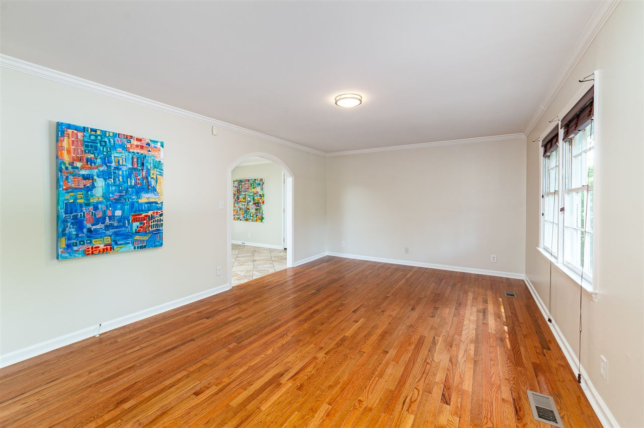 2544 Chapel Hill Road Durham, NC 27707 - Photo 6 of 30 Photo 6
