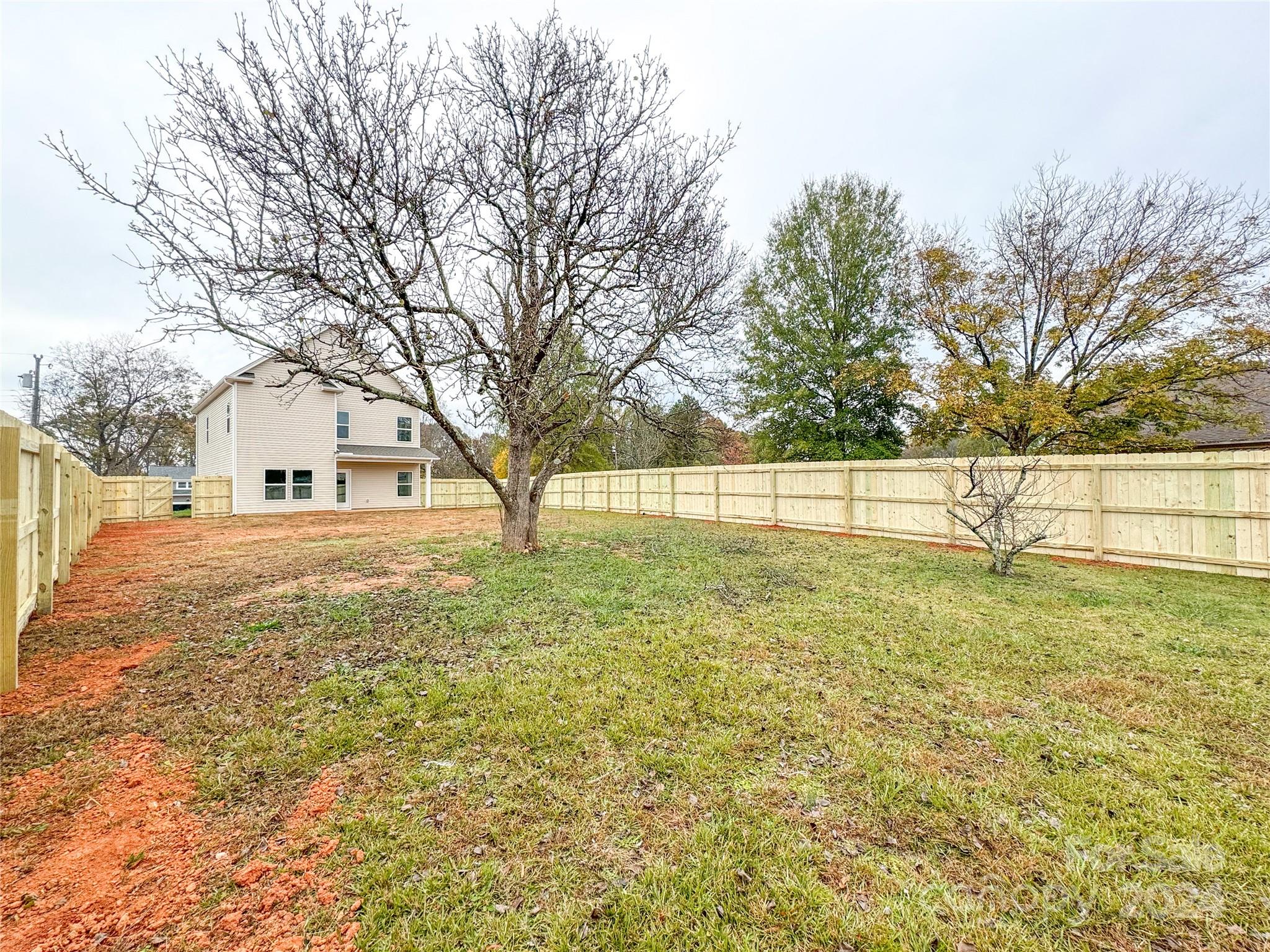 1418 Azalea Avenue Kannapolis, NC 28081 - Photo 33 of 39 a view of backyard space