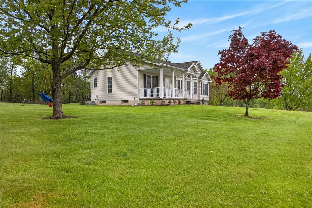 663 Hosmer Road Churchville, NY 14428 - Photo 5 of 42