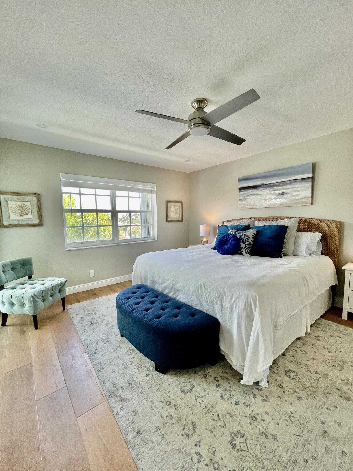 1030 Sugar Sands Boulevard, Unit 372 Riviera Beach, FL 33404 - Photo 14 of 45 Fresh bright main bedroom