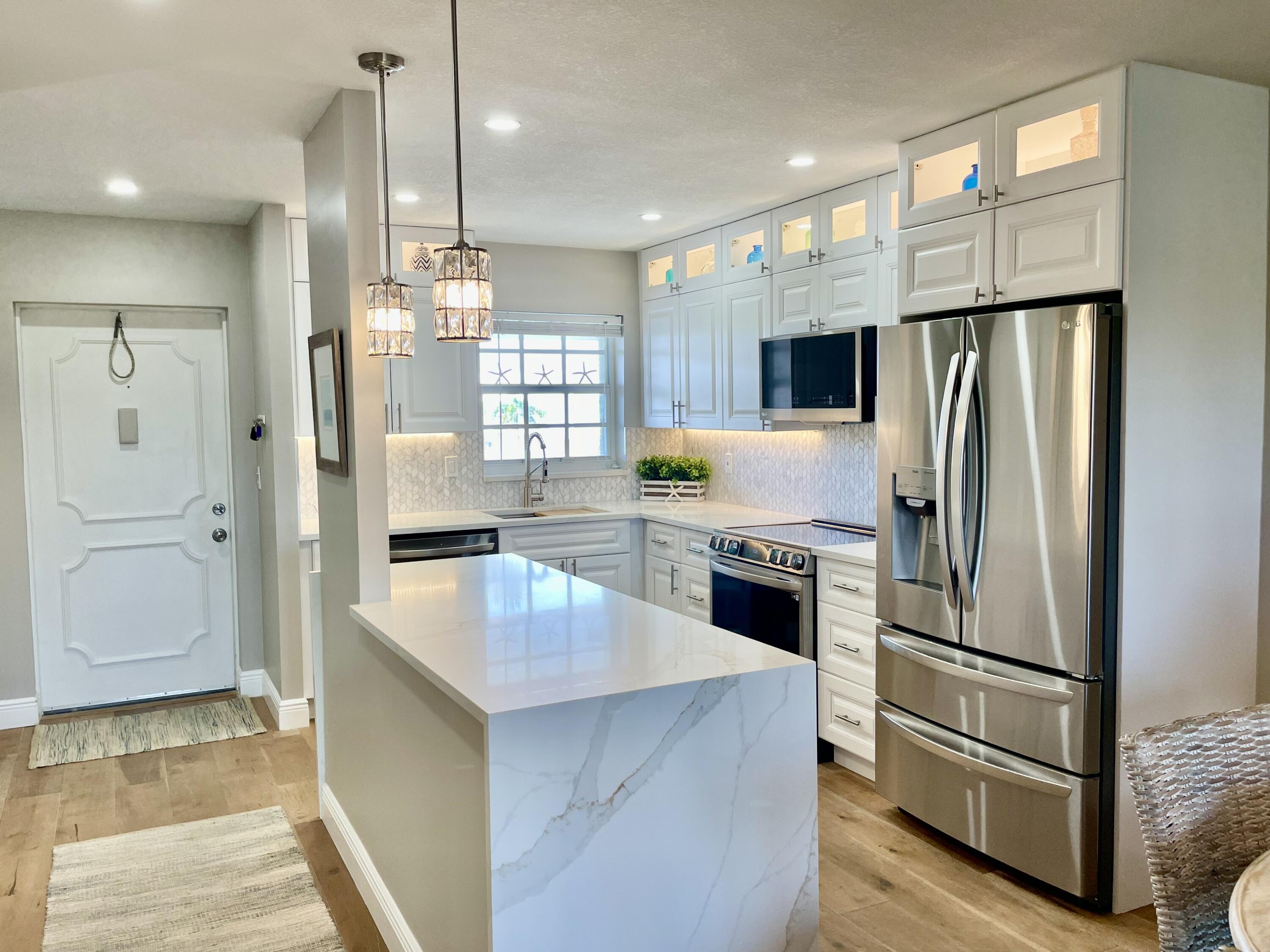 1030 Sugar Sands Boulevard, Unit 372 Riviera Beach, FL 33404 - Photo 7 of 45 New appliances