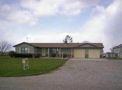 2905 West 100 North Decatur, IN 46733 - Photo 1 of 9
