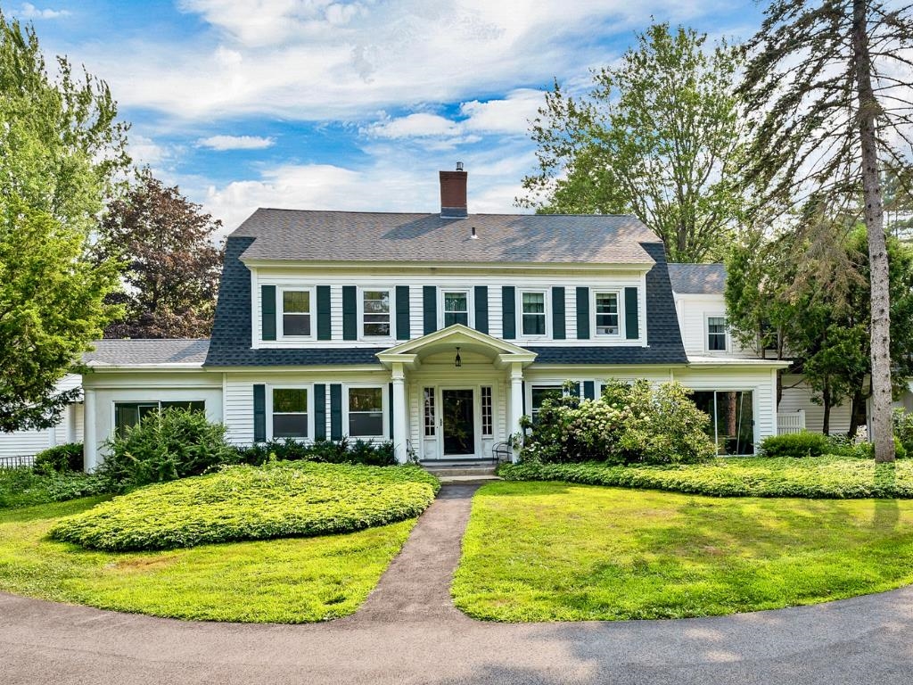 1 Farmhouse Road, Unit 1 Wolfeboro, NH 03894 - Photo 1 of 44 Gallery Image 1