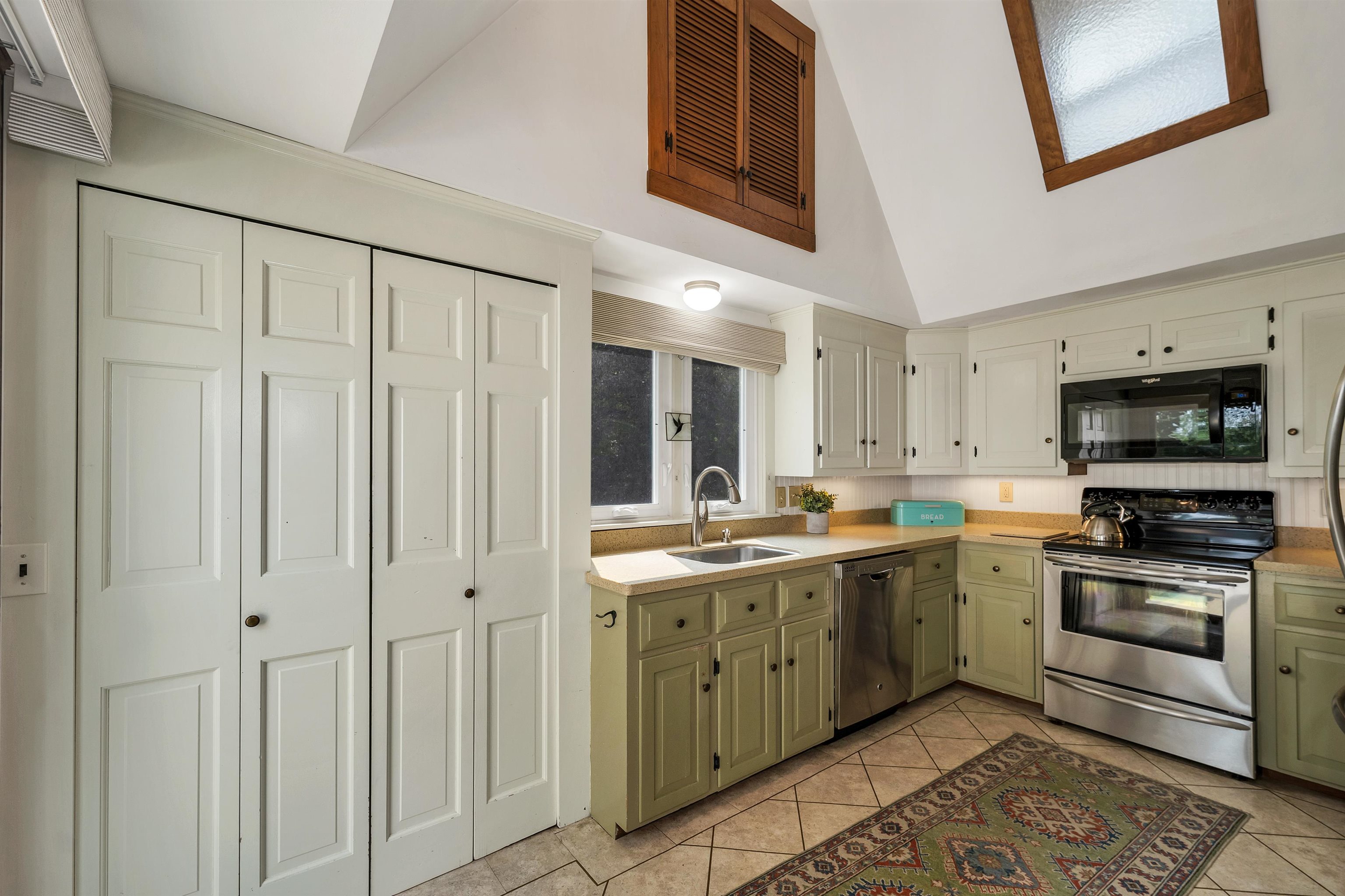 1 Farmhouse Road, Unit 1 Wolfeboro, NH 03894 - Photo 18 of 44 Gallery Image 18