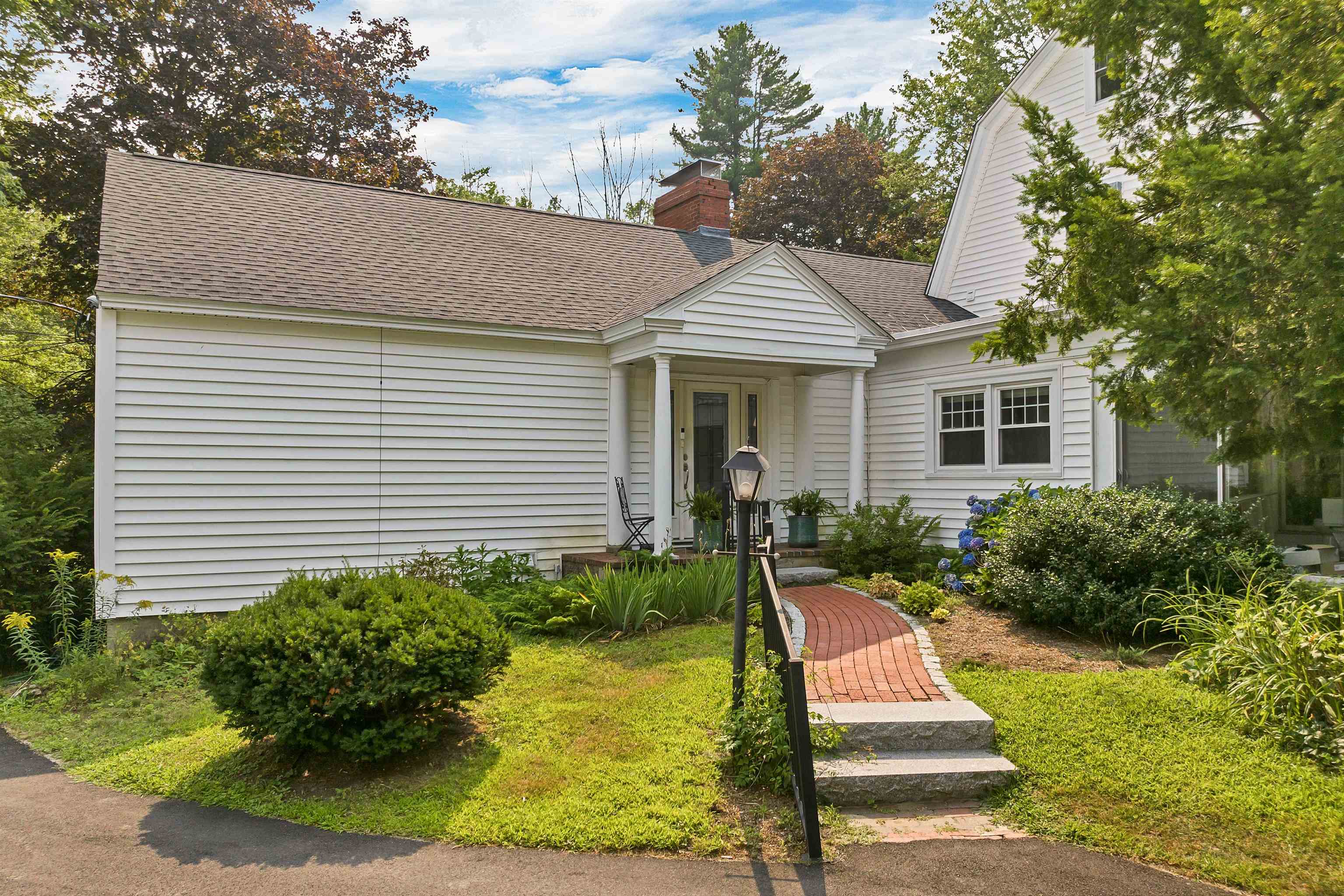 1 Farmhouse Road, Unit 1 Wolfeboro, NH 03894 - Photo 2 of 44 Gallery Image 2