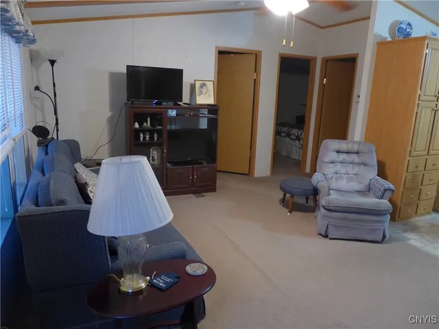 $285,000 | 37423 Greenizen Road, Clayton, NY 13624