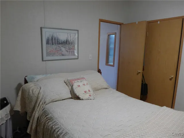 $285,000 | 37423 Greenizen Road, Clayton, NY 13624