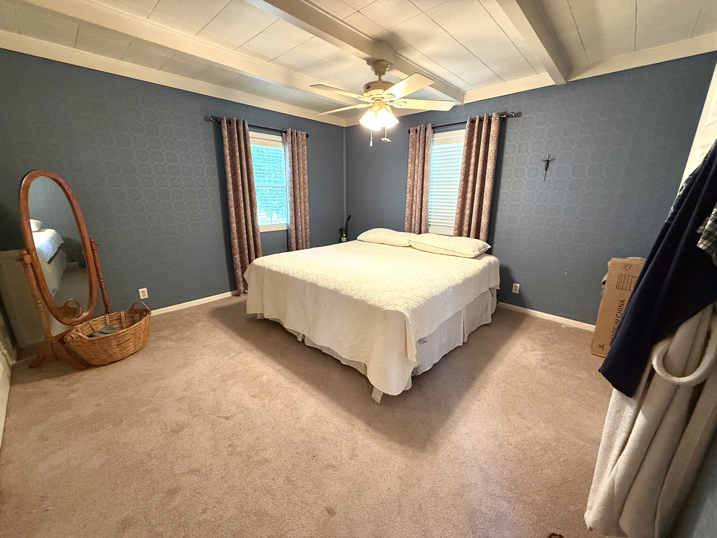 601 Ohio Street Grand Chain, IL 62941 - Photo 13 of 31 a spacious bedroom with a bed and a mirror