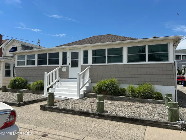 $2,600 | 119 Ocean Avenue, Point Pleasant Beach, NJ 08742