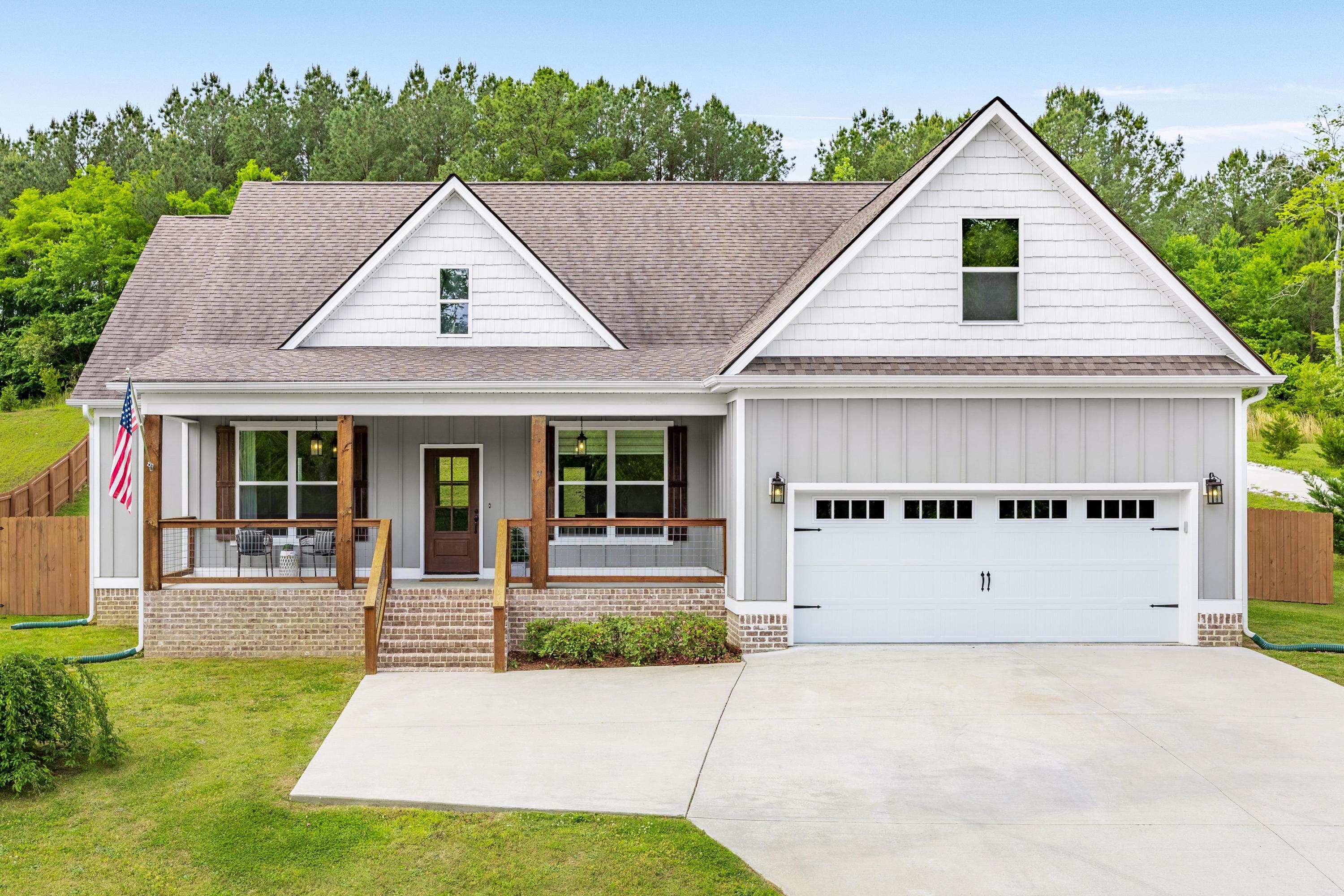 831 Dedmon Road Ringgold, GA 30736 - Photo 1 of 42 831 Dedmon Rd