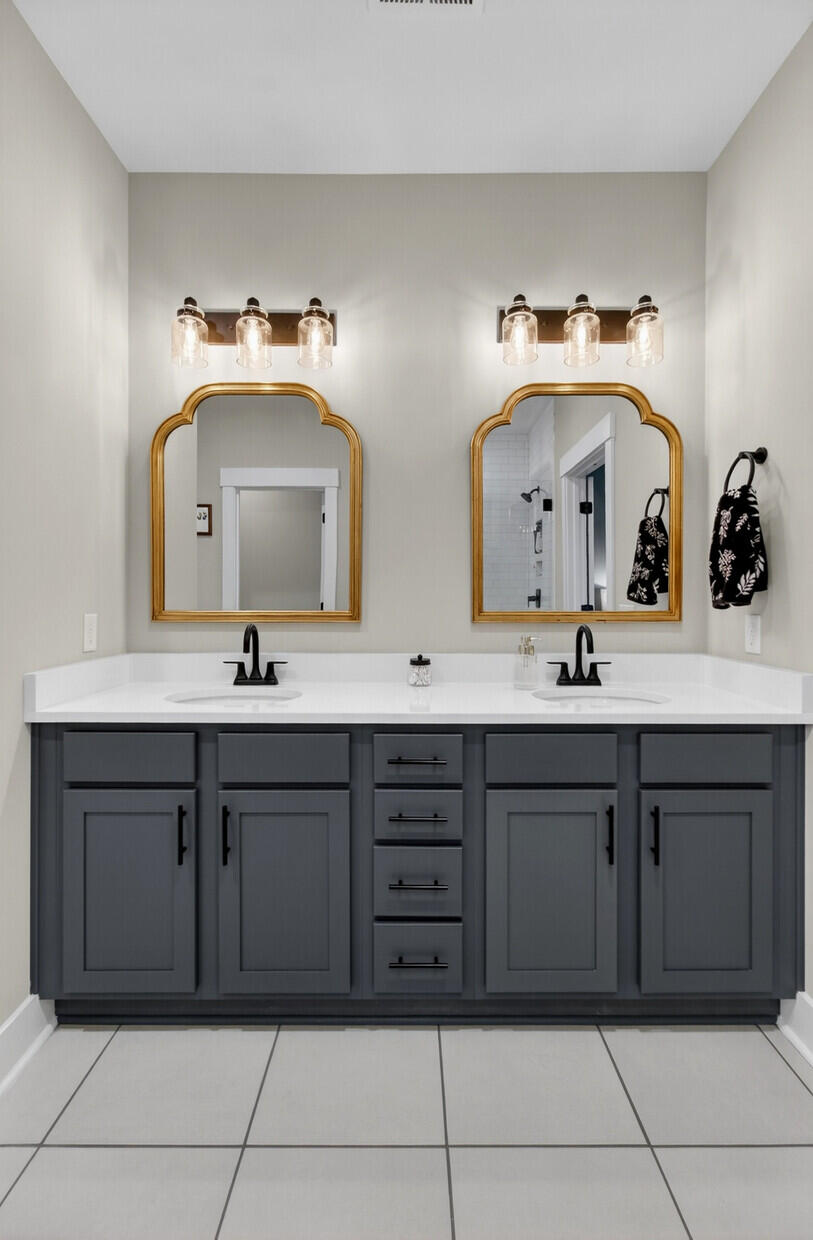 105 Edisto Crossing Ridgeville, SC 29472 - Photo 22 of 45 Is Beautifully Appointed