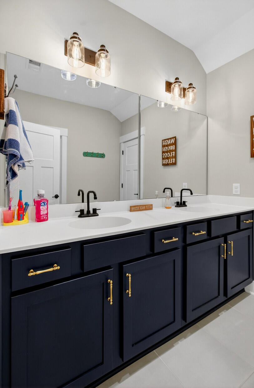 105 Edisto Crossing Ridgeville, SC 29472 - Photo 33 of 45 Dual Sinks in Hall Bath