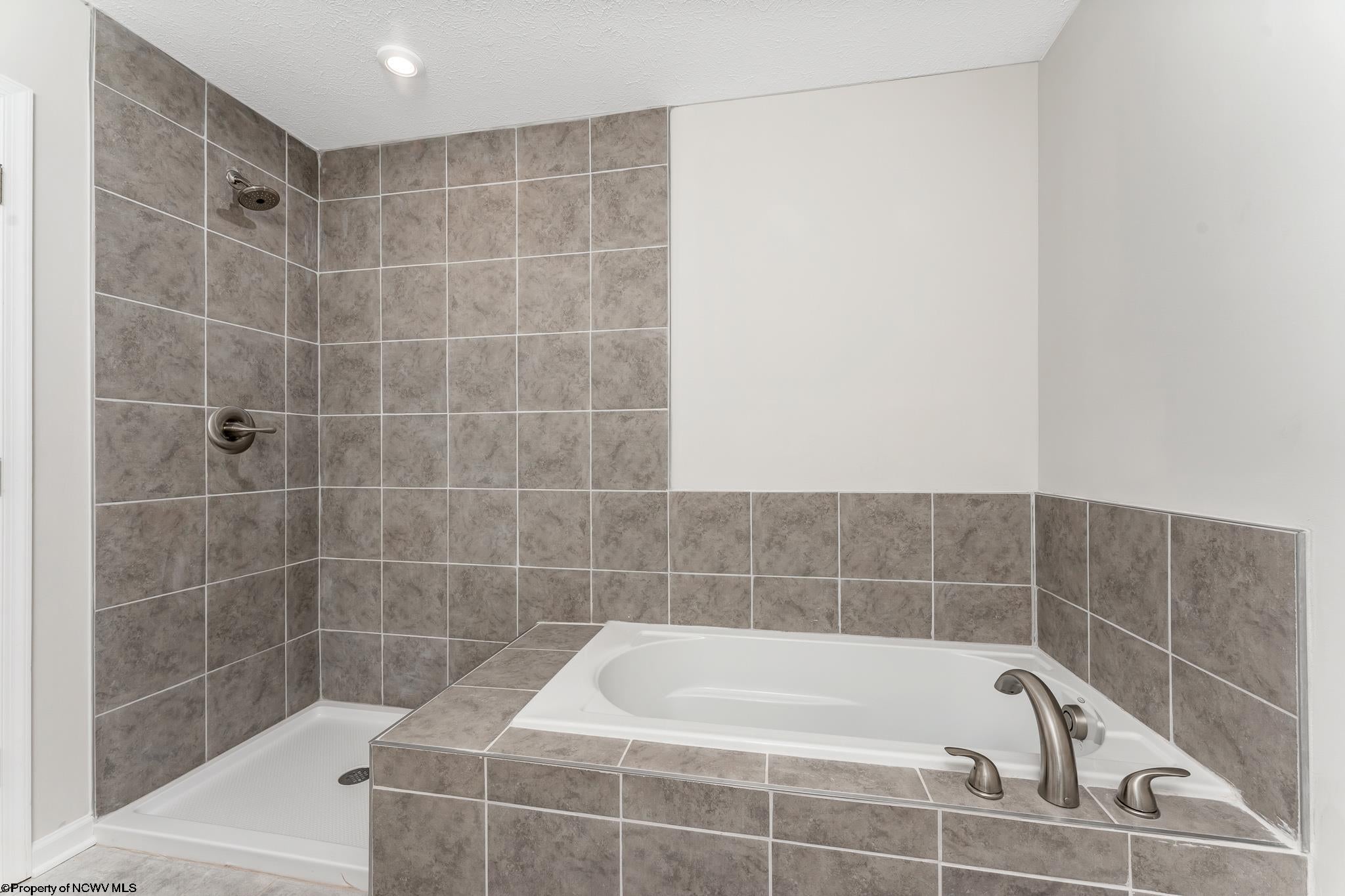 2209 Stewartstown Road Morgantown, WV 26508 - Photo 13 of 29 Gallery Image 13